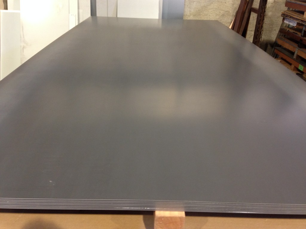 黒板 黒皮 くろいた くろかわ 鋼板という素材について 福岡 金属加工 株式会社fugen